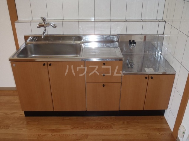 18/27 キッチン