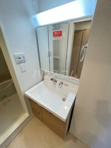 13/30 洗面