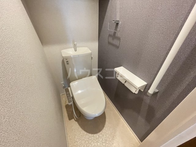 13/30 トイレ