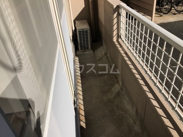 20/30 バルコニー