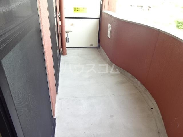 21/30 バルコニー