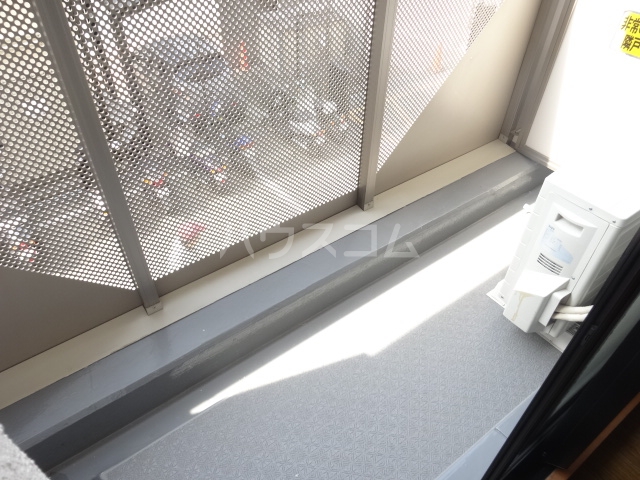 21/30 バルコニー