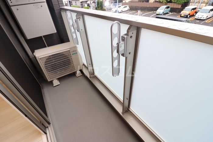 18/28 バルコニー