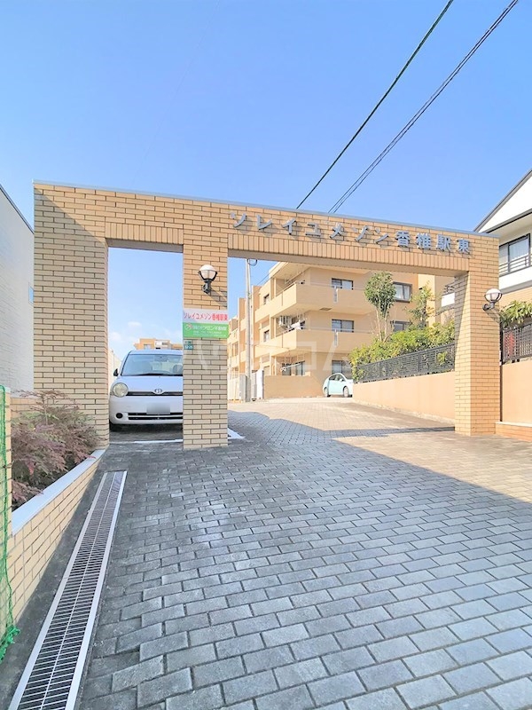 3/5 エントランス