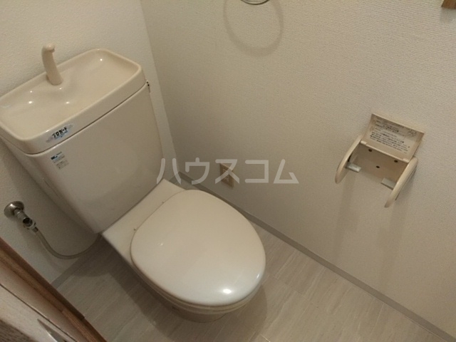 13/30 トイレ