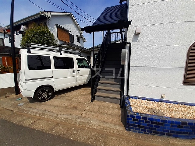 2/5 エントランス