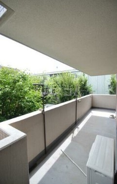 25/30 バルコニー