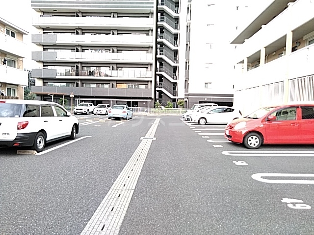29/30 駐車場
