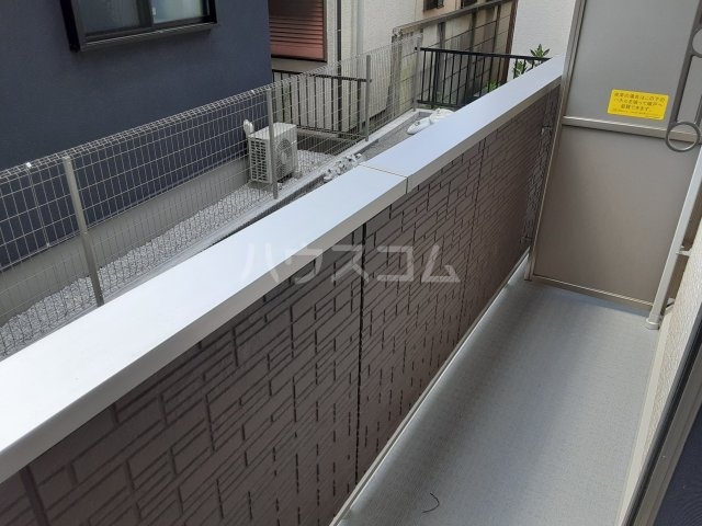 20/30 バルコニー