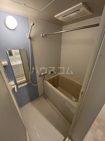 14/30 浴室