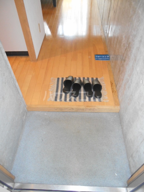 5/30 玄関
