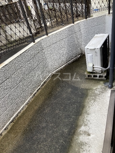 14/22 バルコニー