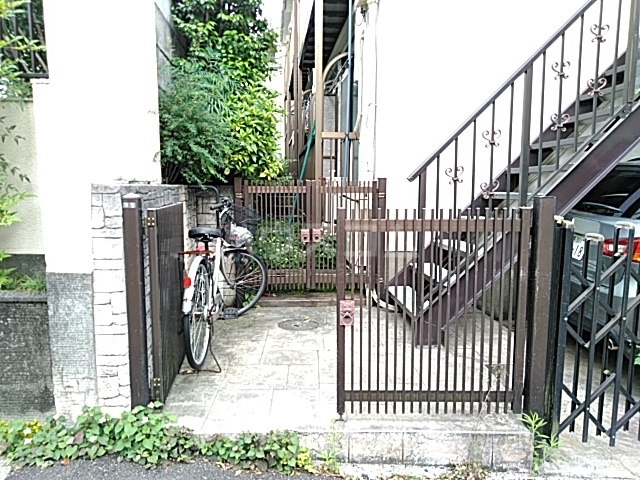 3/5 エントランス