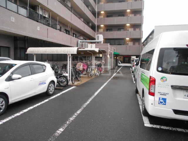 3/11 駐車場
