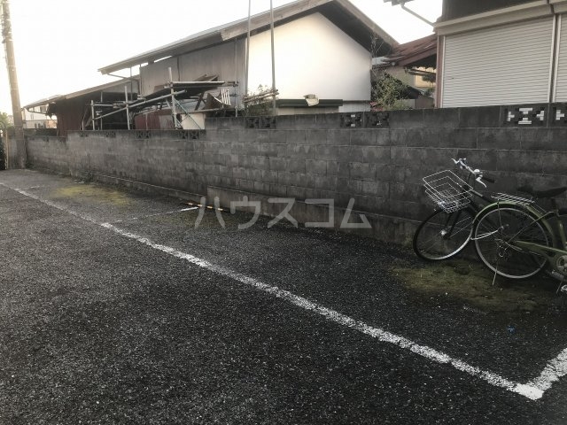 20/22 駐車場