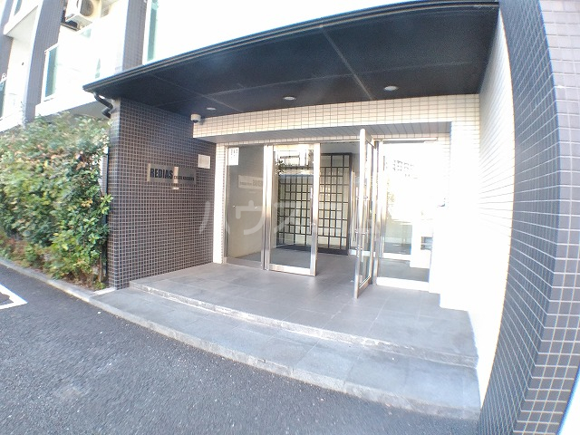 29/30 エントランス