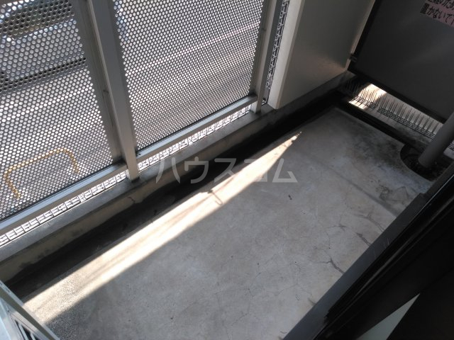 20/30 バルコニー