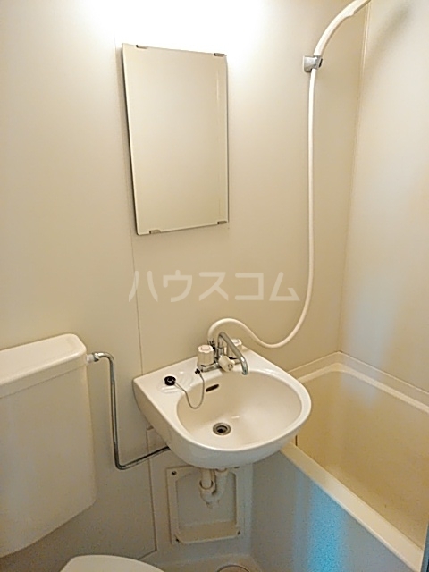 13/30 洗面