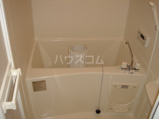 13/26 浴室