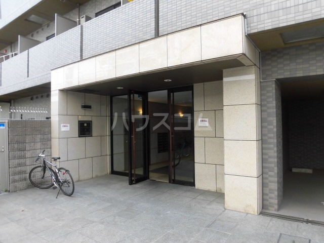 29/30 エントランス