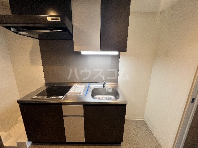 13/30 キッチン
