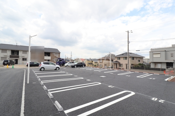 2/4 駐車場