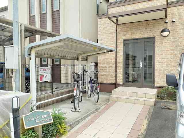 17/26 エントランス