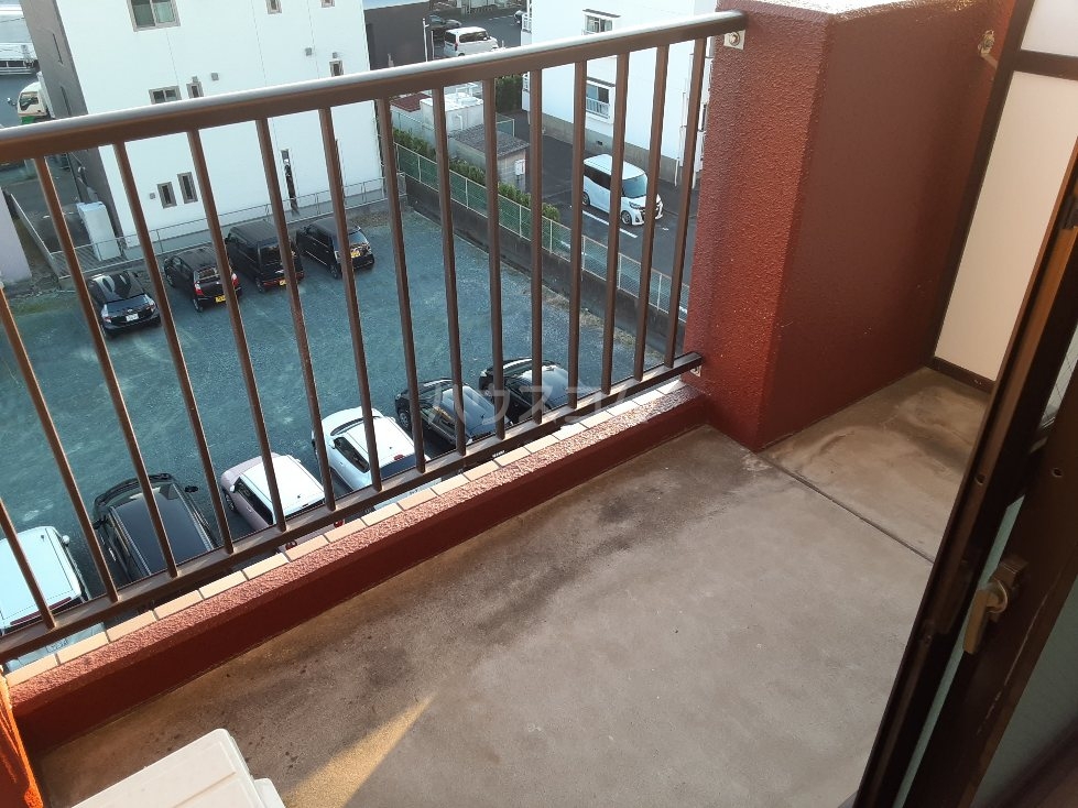 23/30 バルコニー