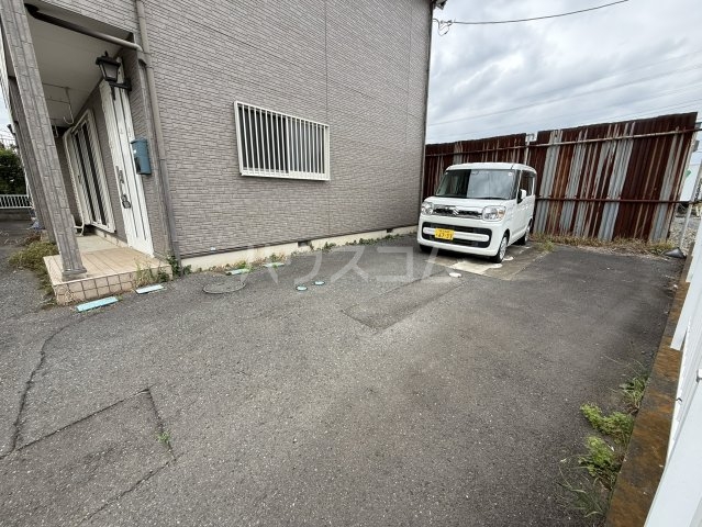 3/4 駐車場