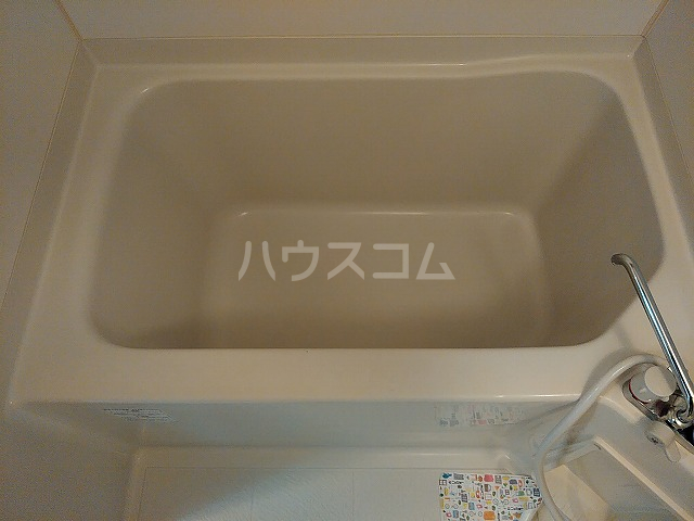 17/30 浴室