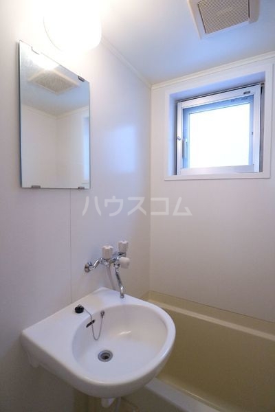 16/23 洗面