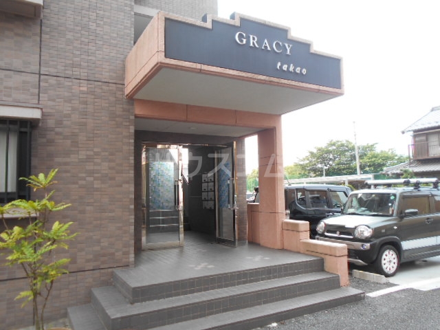 20/29 エントランス