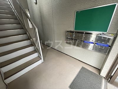 3/5 エントランス