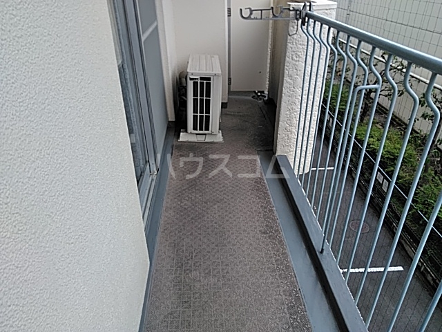 20/30 バルコニー
