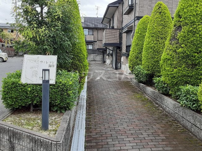 29/30 エントランス