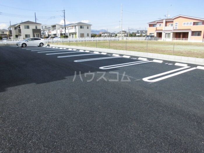 17/20 駐車場