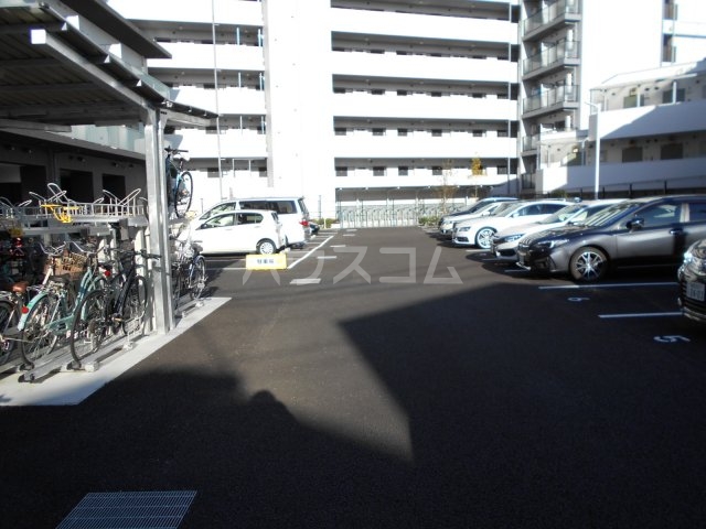 20/26 駐車場