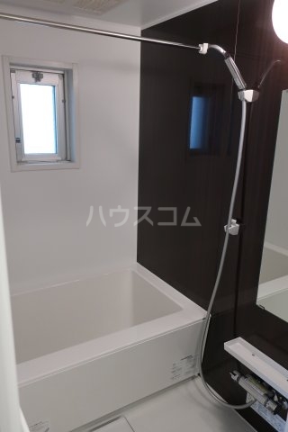 14/30 浴室