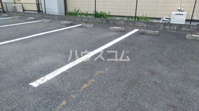 17/20 駐車場