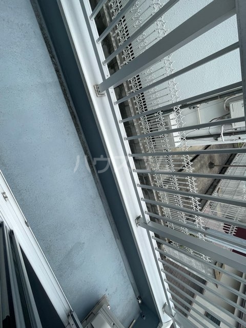 14/23 バルコニー