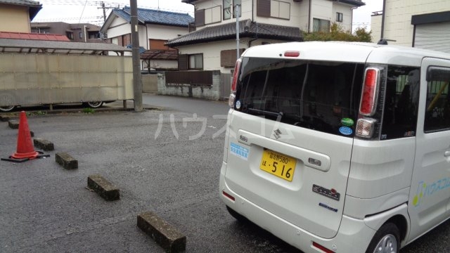 4/7 駐車場