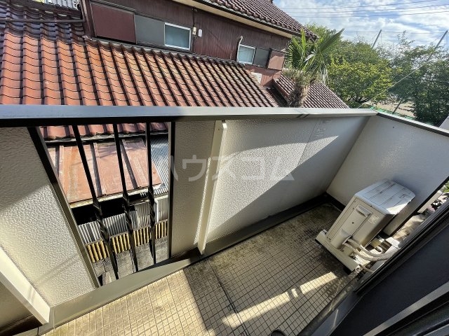 15/23 バルコニー