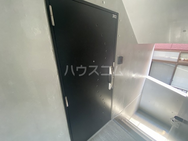 14/30 玄関