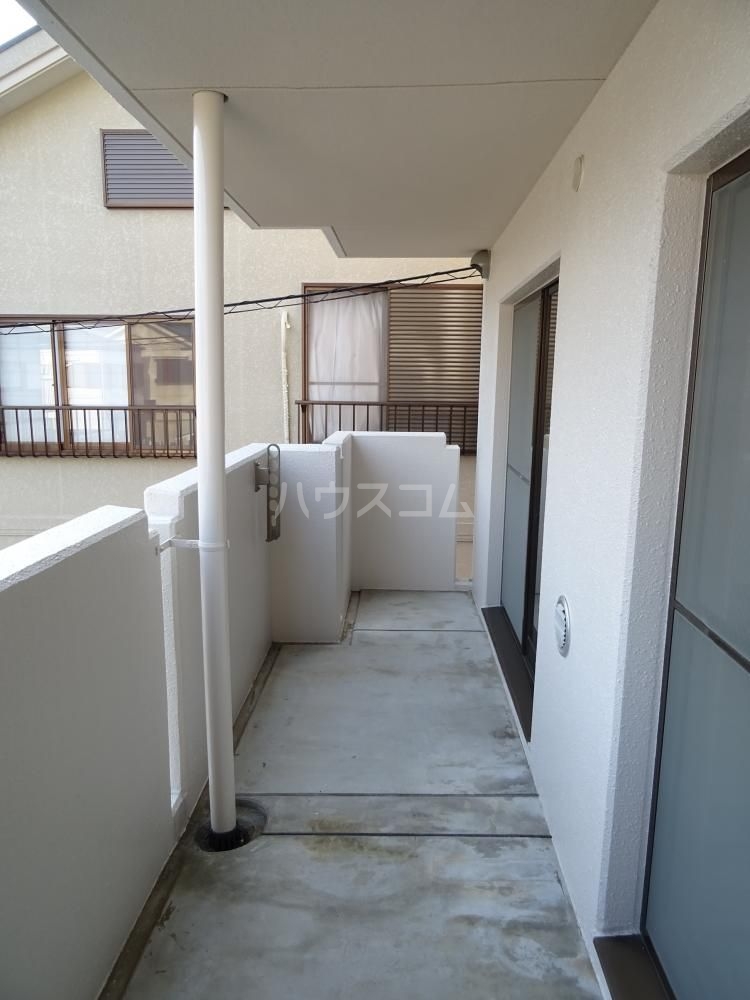 21/30 バルコニー