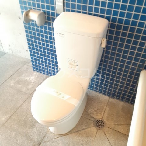13/30 トイレ