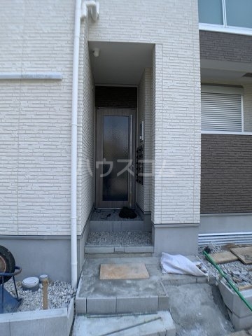 28/30 エントランス