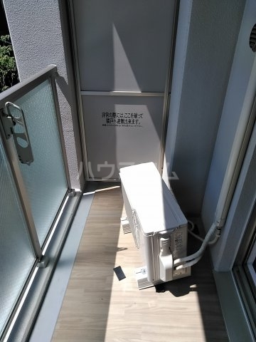 19/30 バルコニー