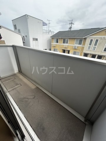 18/25 バルコニー