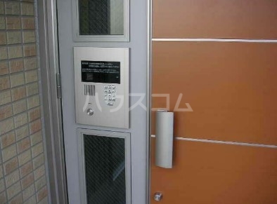 14/23 エントランス