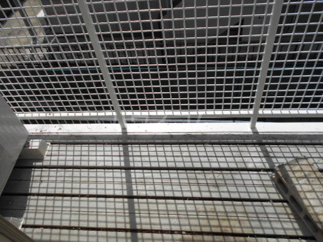 13/20 バルコニー